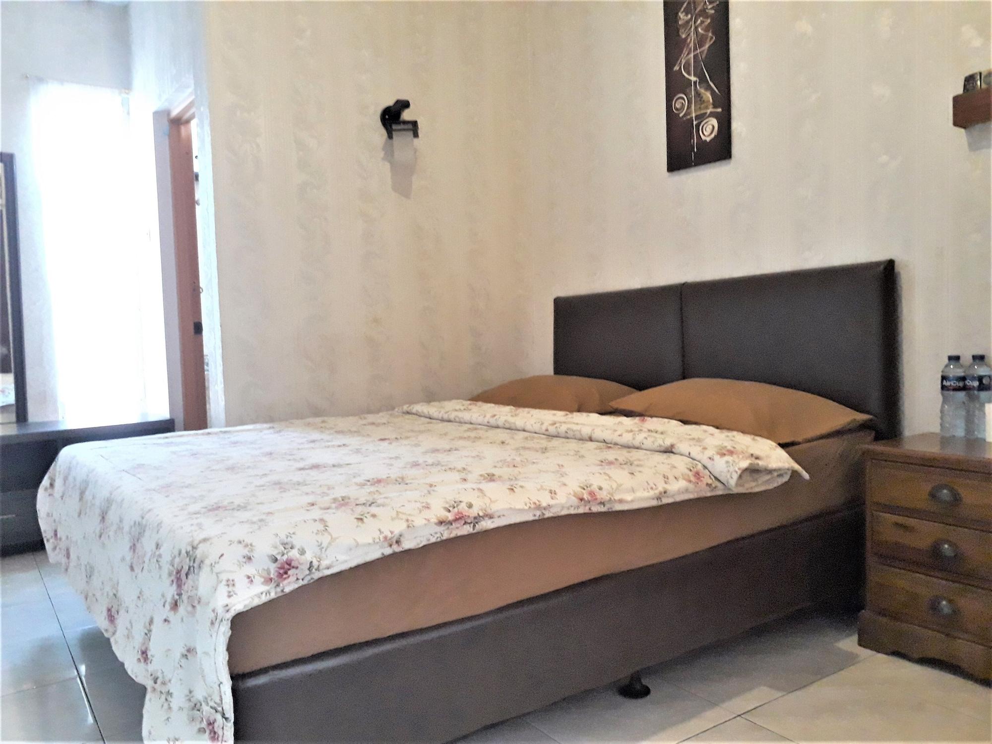 Hotel Orange Homes Syariah - Zuzu Bandung