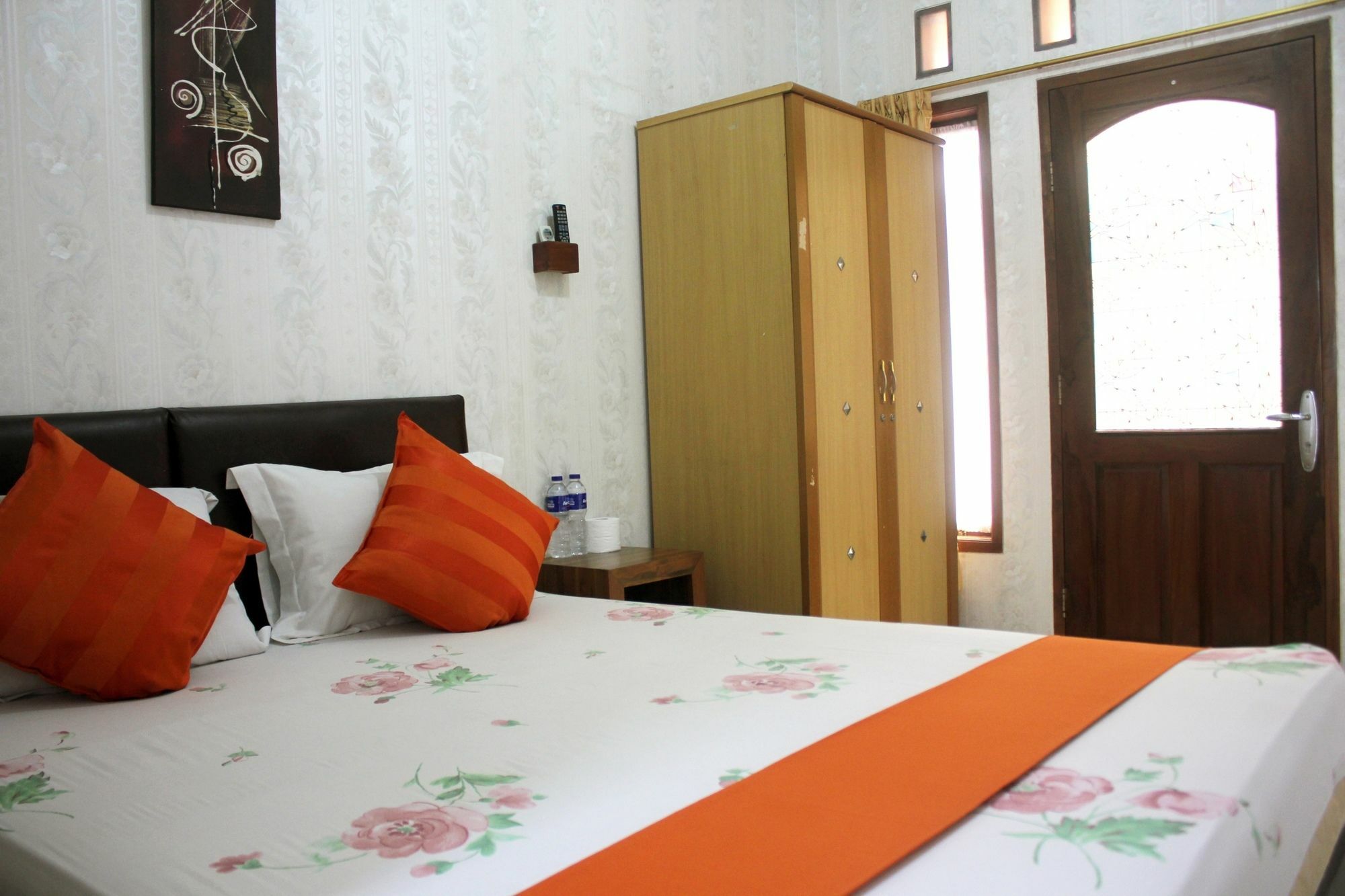 Orange Homes Syariah - Zuzu Hotel