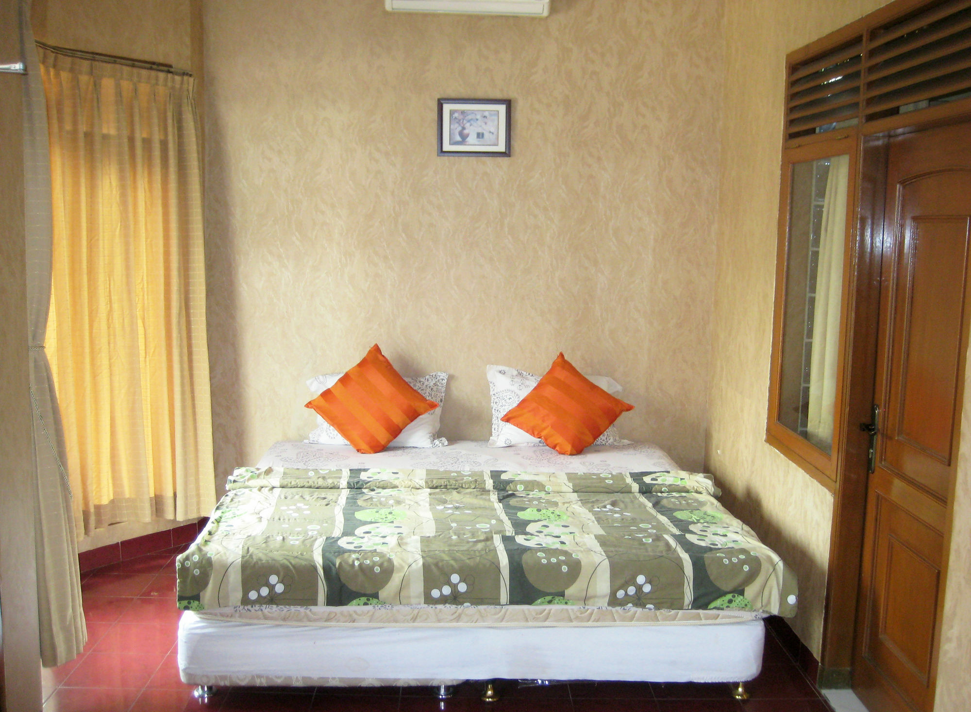 Hotel Orange Homes Syariah - Zuzu