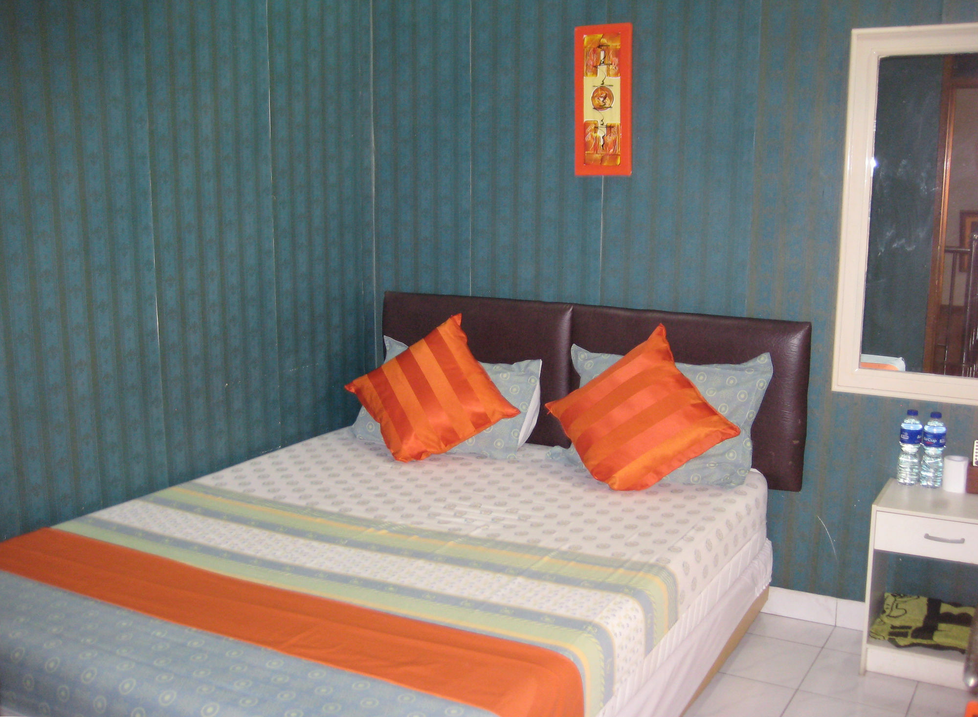 Hotel Orange Homes Syariah - Zuzu
